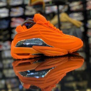 Home nike nocta